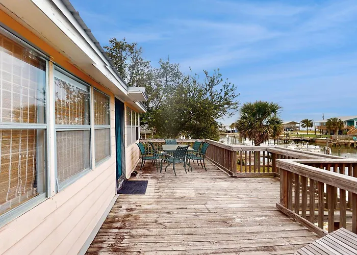 Hemingway's Hideaway Holiday home *