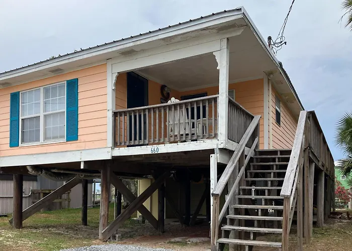 Hemingway's Hideaway Gulf Shores