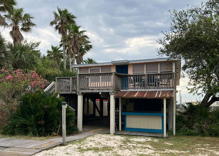 Hemingway's Hideaway Holiday home Gulf Shores